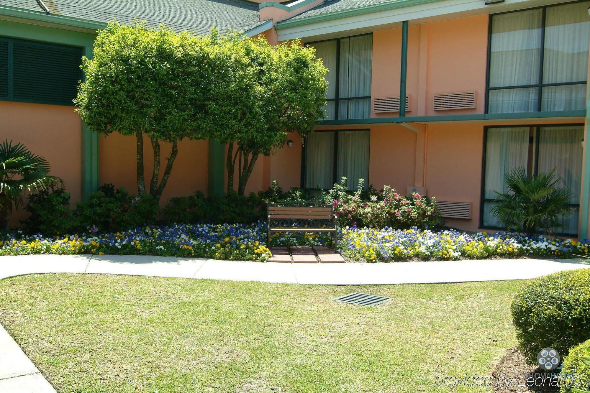 Best Western Charleston Inn Exterior foto